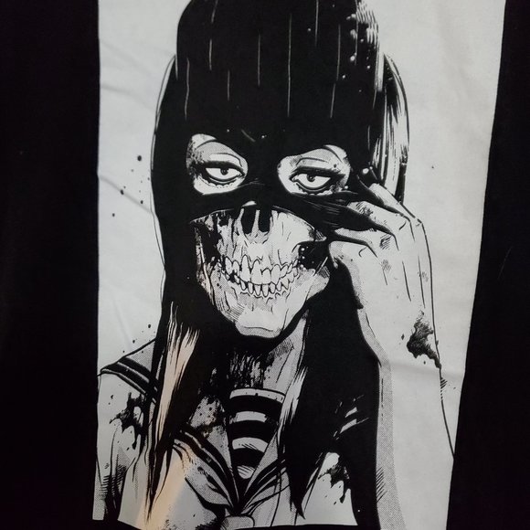 Hot Topic x Zombie Makeout Club T-shirt - Picture 2 of 4